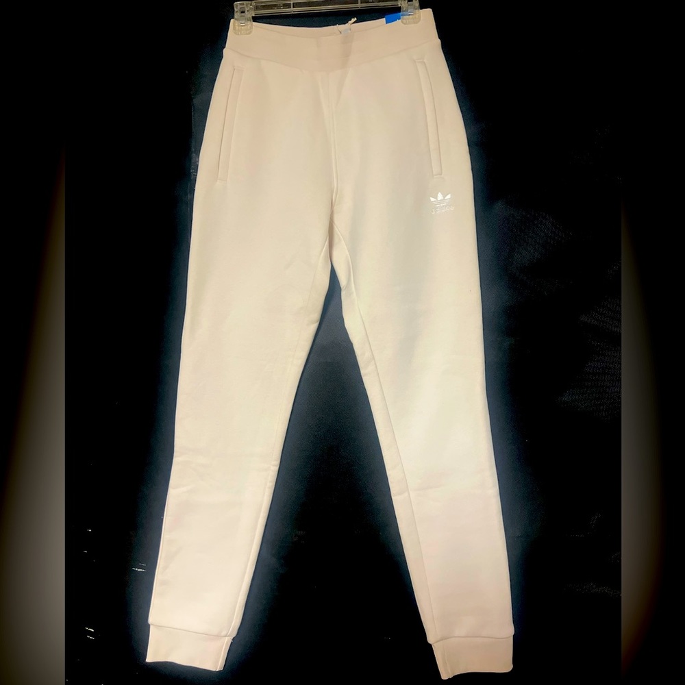 Men’s Adidas Originals Essentials Pant size Men’s Small